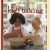 Kids baking door Chuck Williams