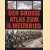 Der grosse Atlas zum II. Weltkrieg. Mit 247 Karten von Richard Natkiel und 262 Dokumentarfotos door Peter Young