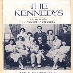 The Kennedys. A New York Times Profile
Harrison E. Salisbury
€ 7,50 The Kennedys. A New York Times Profile
Harrison E. Salisbury
€ 7,50