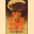 Day of the Bomb Hiroshima 1945
Dan Kurzman
€ 10,00 Day of the Bomb Hiroshima 1945
Dan Kurzman
€ 10,00