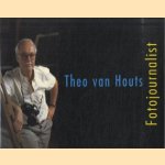 Theo van Houts: Fotojournalist
Theo van Houts
€ 10,00 Theo van Houts: Fotojournalist
Theo van Houts
€ 10,00