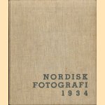 Nordisk fotografi 1934. En översikt över de nordiska ländernas fotografikonst
Helmer Bäckström
€ 25,00 Nordisk fotografi 1934. En översikt över de nordiska ländernas fotografikonst
Helmer Bäckström
€ 25,00
