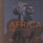 Africa. Land of Spirits door Claudia Zevi e.a.