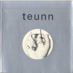 Teunn: 302 tekeningen voor f 12,50
Teunn e.a.
€ 8,00 Teunn: 302 tekeningen voor f 12,50
Teunn e.a.
€ 8,00