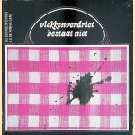Vlekkenverdriet bestaat niet
Heleen Nieuwenhuis e.a.
€ 5,00 Vlekkenverdriet bestaat niet
Heleen Nieuwenhuis e.a.
€ 5,00