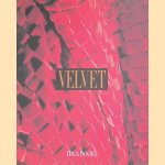 Velvet: History, Techniques, Fashions
Fabrizio de Marinis
€ 15,00 Velvet: History, Techniques, Fashions
Fabrizio de Marinis
€ 15,00