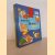 De drie wensen; De wolf en zeven geitjes; Roodkapje en de wolf (3 delen)
Richard Scarry
€ 10,00 De drie wensen; De wolf en zeven geitjes; Roodkapje en de wolf (3 delen)
Richard Scarry
€ 10,00
