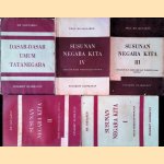 Susunan Negara Kita (4+1 volumes)
Mr. Soenarko
€ 20,00