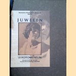 Juwelen voor een fotomuseum: Masterpieces of Dutch photography 1890-1915 - een speurtocht naar de eerste museale fotoverzameling in Nederland door Ingeborg Th. Leijerzapf