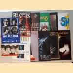 Several Tour Guides: Brian Wilson; The Shadows; The Dubliners; The Brian May Band; Neil Diamond
Various
€ 25,00 Several Tour Guides: Brian Wilson; The Shadows; The Dubliners; The Brian May Band; Neil Diamond
Various
€ 25,00