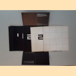 16 kubussen en een speelveld = 16 cubes and a playing board door Wim Spreeuwers