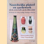 Noordwijks plateel en aardewerk uit de eerste helft van de 20ste eeuw: De kroon, De Zwing, Northgo, Wassing en Mertens
J. van Ingen
€ 10,00 Noordwijks plateel en aardewerk uit de eerste helft van de 20ste eeuw: De kroon, De Zwing, Northgo, Wassing en Mertens
J. van Ingen
€ 10,00