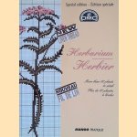 Herbarium: more than 40 plants to stitch with linen thread = Herbier: plus de 40 plantes à broder avec du fil de lin door Sophie Hélène
