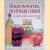 Oogst in potten, zichtbaar lekker: de kunst van het converseren in pot en fles
Elisabeth Lambert Ortiz e.a.
€ 12,50 Oogst in potten, zichtbaar lekker: de kunst van het converseren in pot en fles
Elisabeth Lambert Ortiz e.a.
€ 12,50