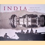 India Through the Lens: Photography 1840-1911
Vidya Dehejia
€ 20,00 India Through the Lens: Photography 1840-1911
Vidya Dehejia
€ 20,00