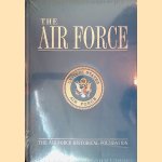 The Air Force door General James P. McCarthy e.a.