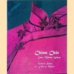 China Chic: East Meets West
Valerie Steele e.a.
€ 12,50 China Chic: East Meets West
Valerie Steele e.a.
€ 12,50