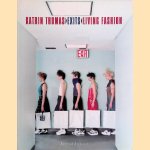 Katrin Thomas: Exits: Living Fashion door Katrin Thomas