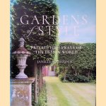 Gardens of Style: Private Hideaways of the Design World
Janelle McCulloch
€ 30,00 Gardens of Style: Private Hideaways of the Design World
Janelle McCulloch
€ 30,00