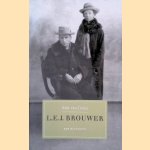 L.E.J. Brouwer. Een biografie. Het heldere licht van de wiskunde.
Dirk van Dalen
€ 10,00 L.E.J. Brouwer. Een biografie. Het heldere licht van de wiskunde.
Dirk van Dalen
€ 10,00