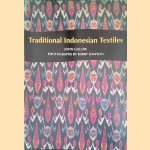 Traditional Indonesian Textiles
John Gillow e.a.
€ 12,50 Traditional Indonesian Textiles
John Gillow e.a.
€ 12,50