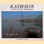 Kashmir: Garden of the Himalayas door Raghubir Singh