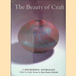 The Beauty Of Craft: A Resurgence Anthology
Sandy Brown e.a.
€ 12,95 The Beauty Of Craft: A Resurgence Anthology
Sandy Brown e.a.
€ 12,95