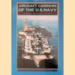 Aircraft Carriers of the U.S. Navy door Stefan Terzibaschitsch