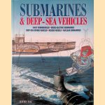 Submarines and Deep-sea Vehicles door Jeffrey Tall