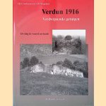 Verdun 1916: verdwijnende getuigen: de slag in woord en beeld
Andriessen J.H.J. e.a.
€ 9,00 Verdun 1916: verdwijnende getuigen: de slag in woord en beeld
Andriessen J.H.J. e.a.
€ 9,00