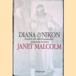 Diana & Nikon: Essays on Photography - Expanded Edition door Janet Malcolm