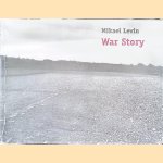 Mikael Levin - War Story door Gina Kehayoff