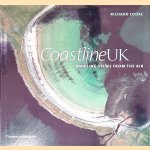 Coastline UK: Amazing Views from the Air
Richard Cooke
€ 12,50 Coastline UK: Amazing Views from the Air
Richard Cooke
€ 12,50