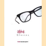 Glasses: Attitude door Pure Hulton Getty