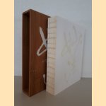 Ingenuity Follows Nature: Graphic works of 40 Asian international master graphic designers door Jianping He