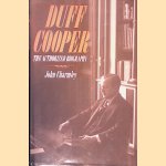 Duff Cooper: The Authorized Biography door John Charmley