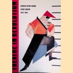 Theatre in Revolution: Russian Avant-garde Stage Design 1913-35 door Nancy Van Norman Baer
