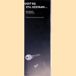 (N)ooit bij stil gestaan . . . Verhalen achter voorwerpen: thema en variaties door Henri Baudet e.a.