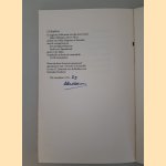 Uit en thuis: over reizen en hun gevolgen *GESIGNEERD* door Albert Helman