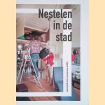 Nestelen in de stad: appartementen voor gezinnen
Jolanda - en anderen Keesom
€ 30,00 Nestelen in de stad: appartementen voor gezinnen
Jolanda - en anderen Keesom
€ 30,00