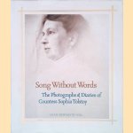 Song Without Words: The Photographs & Diaries of Countess Sophia Tolstoy
Leah Bendavid-Val
€ 12,50 Song Without Words: The Photographs & Diaries of Countess Sophia Tolstoy
Leah Bendavid-Val
€ 12,50