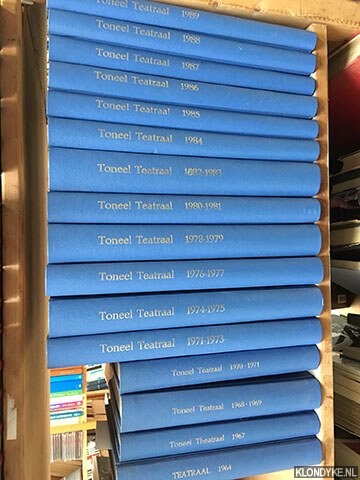 Diverse auteurs - Tijdschrift Toneel Teatraal 1967-1989 (15+1 banden)