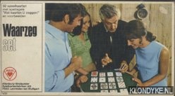 Diverse auteurs - Waarzeg set. 32 speelkaarten met waarzeg-spelregels en voorbeelden