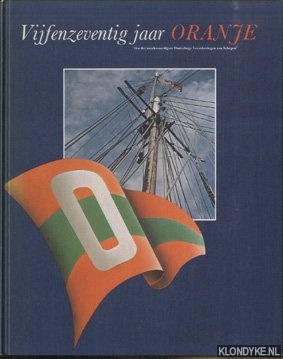 Loomeijer, Frits (samengesteld door) - Vijfenzeventig jaar Oranje. 'Een der merkwaardigste Onderlinge Verzekeringen van Schepen'