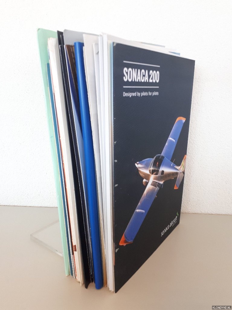 Various - 15+ flyers about aircrafts