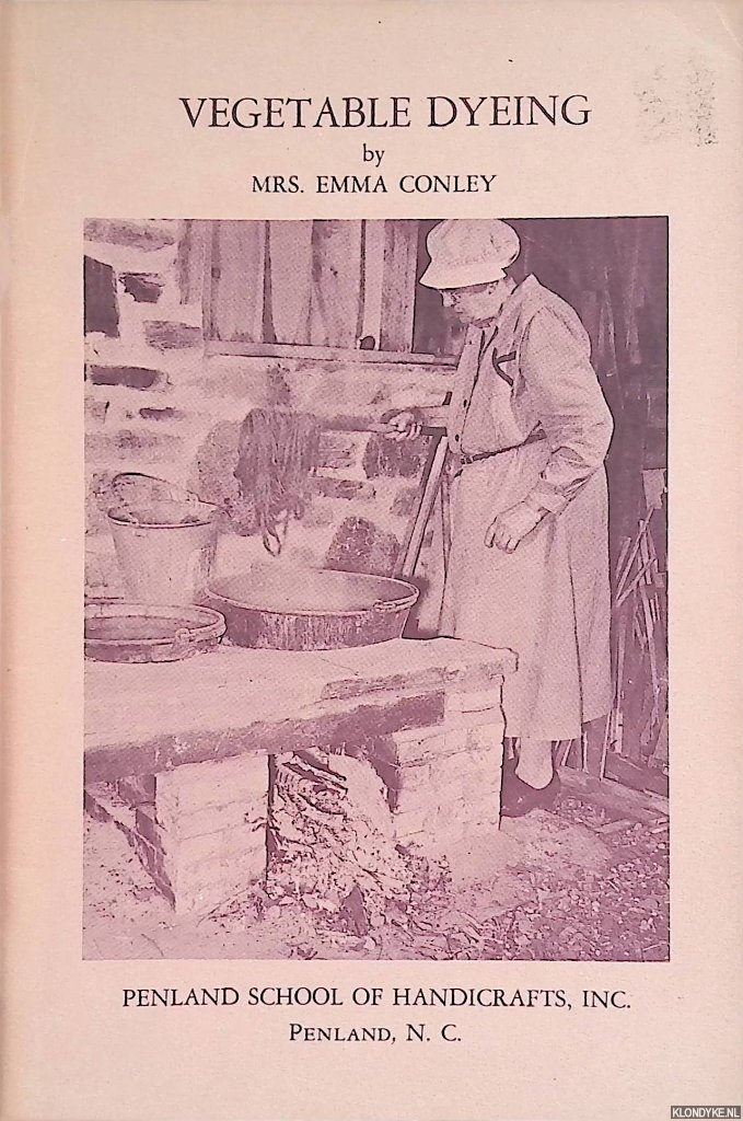 Conley, Emma & Meta Lewis - Vegetable Dyeing
