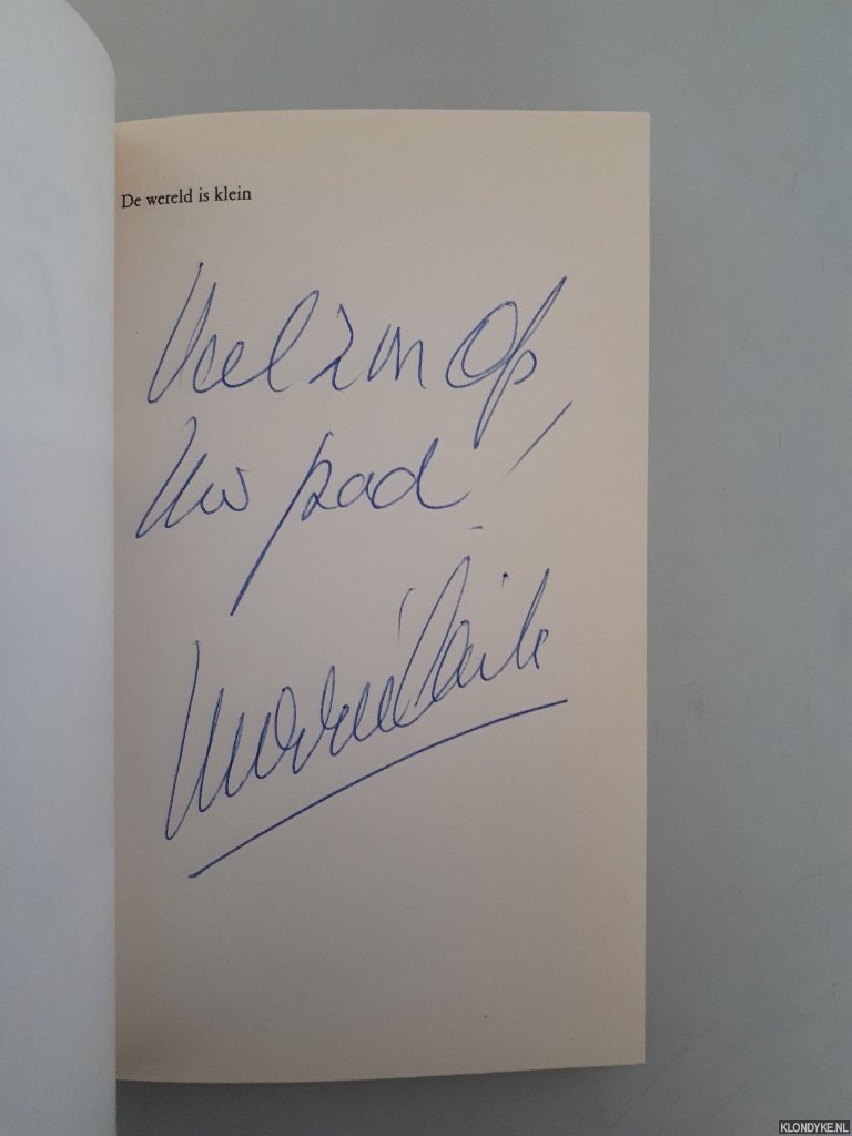 Moerdijk, Marie-Ccile - De wereld is klein *GESIGNEERD*
