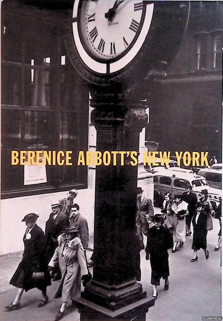 Abbott, Berenice - Berenice Abbott's New York: photographs from the Museum of the City of New York - Postcard book