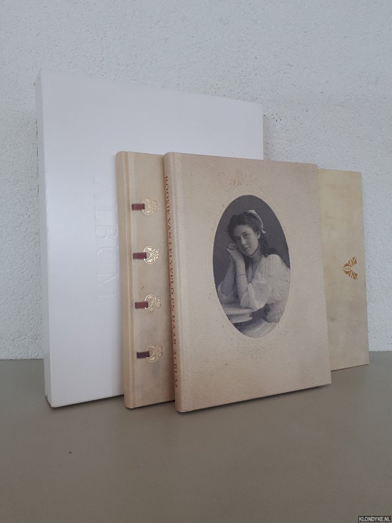 Heyting, Lien & Sander Bink - Roosje van Lelyveld en haar album (2 delen in slipcase)