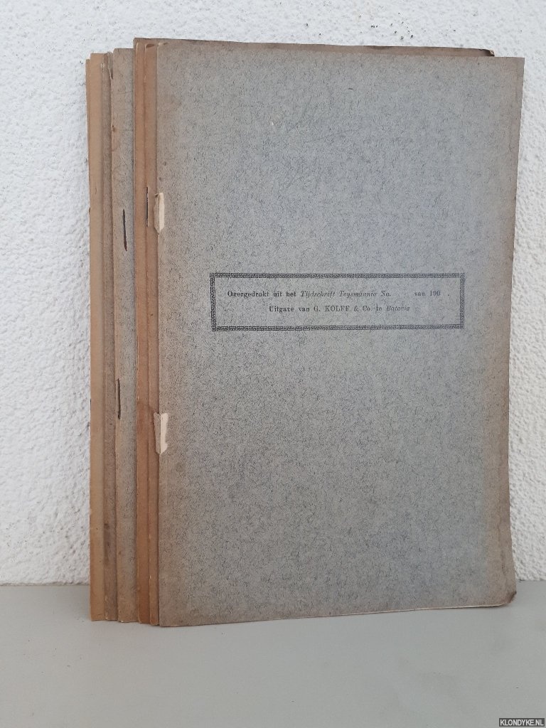 Mohr, Dr. E.C.Jul. - Over den grond van Java (8 afleveringen)